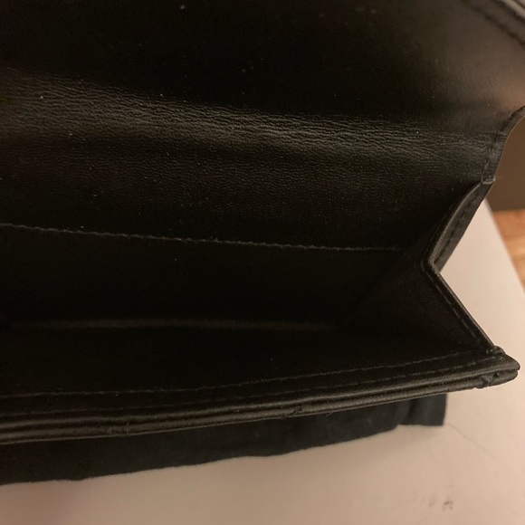 Authentic 💯 YSL Yves Saint Laurent Wallet Black Lambskin Lou Lou Puffy Wallet - Picture 4 of 9